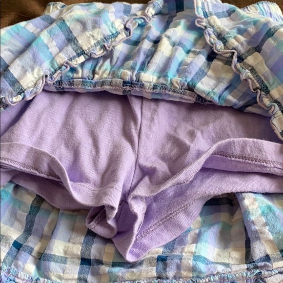 Girls skort 🔥3/$18🔥 - Picture 2 of 4